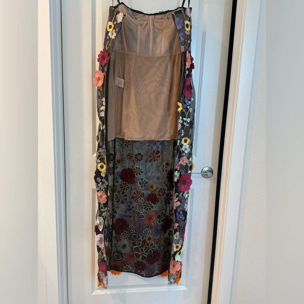 NWOT BRONX AND BANCO BOUQUET MARAYA JASMI NE MAXI DRESS, wedding guest dress - Picture 15 of 15